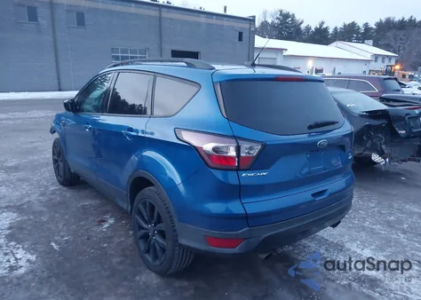 2017 Ford Escape Se from USA, damaged, VIN 1FMCU9GD1HUC16292